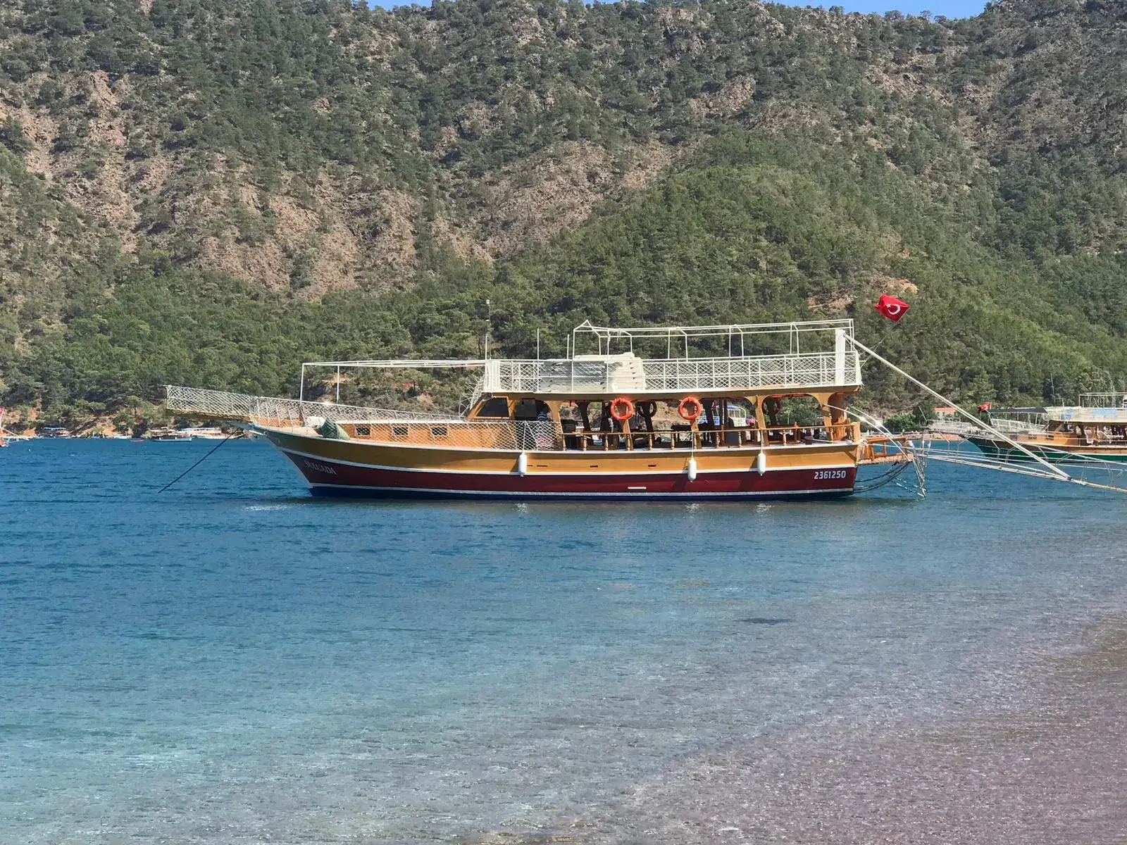 Zuhal Kaptan Tekne Turu resmi