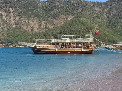 Zuhal Kaptan Tekne Turu resmi